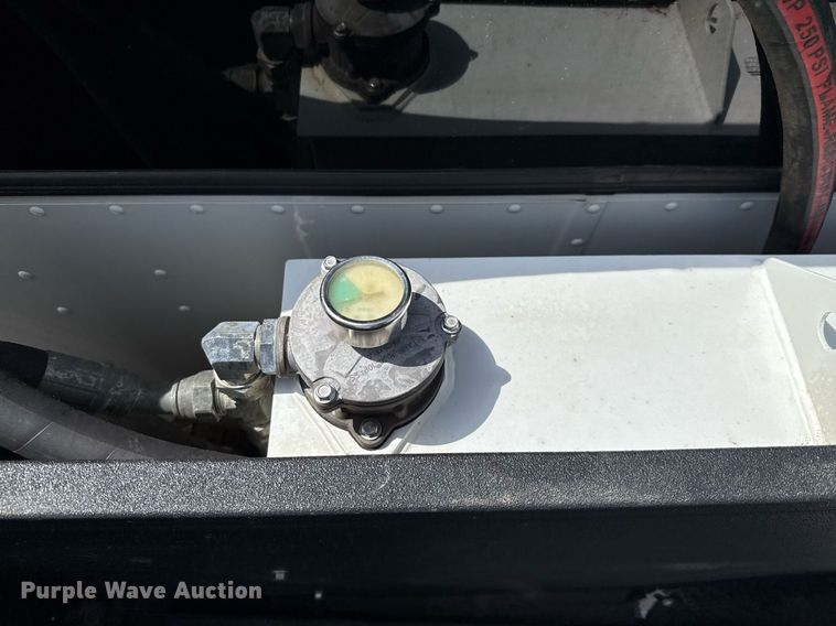 image for item ED5799 2016 Peterbilt 337 crane truck