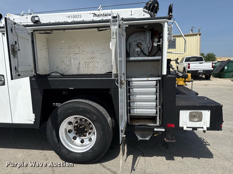 image for item ED5799 2016 Peterbilt 337 crane truck