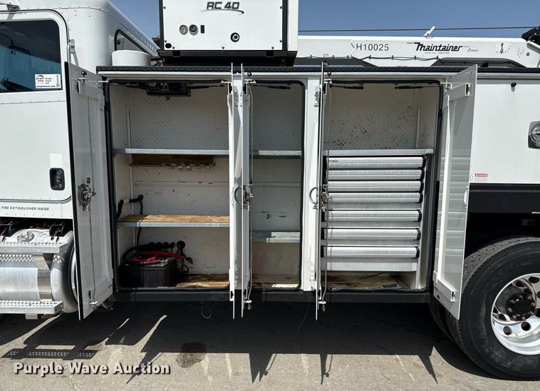 image for item ED5799 2016 Peterbilt 337 crane truck