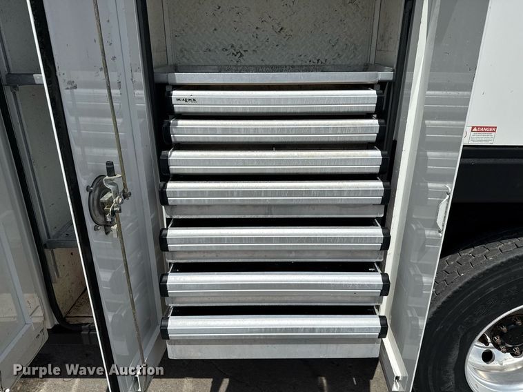 image for item ED5799 2016 Peterbilt 337 crane truck