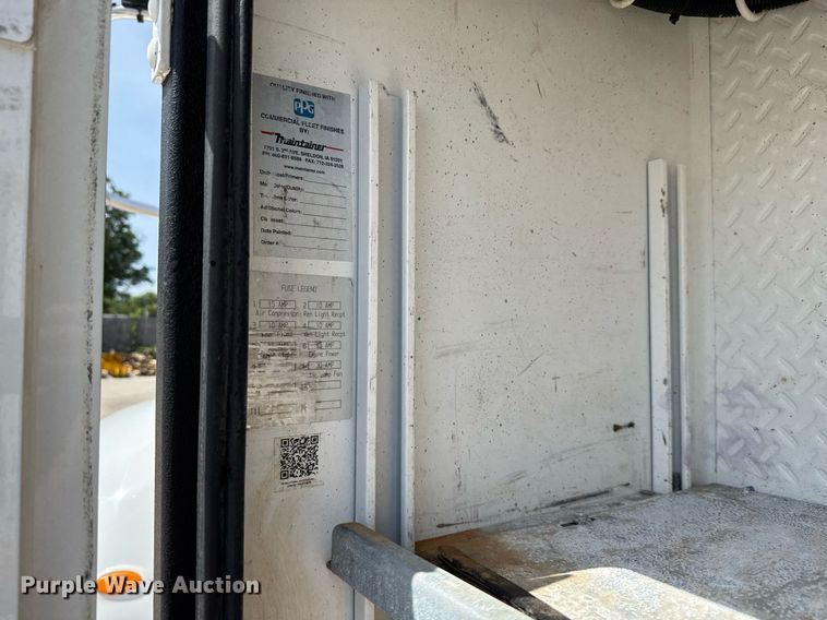 image for item ED5799 2016 Peterbilt 337 crane truck