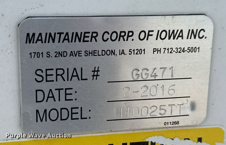 image for item ED5799 2016 Peterbilt 337 crane truck