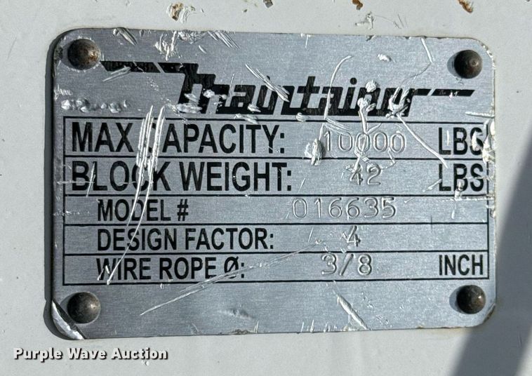 image for item ED5799 2016 Peterbilt 337 crane truck