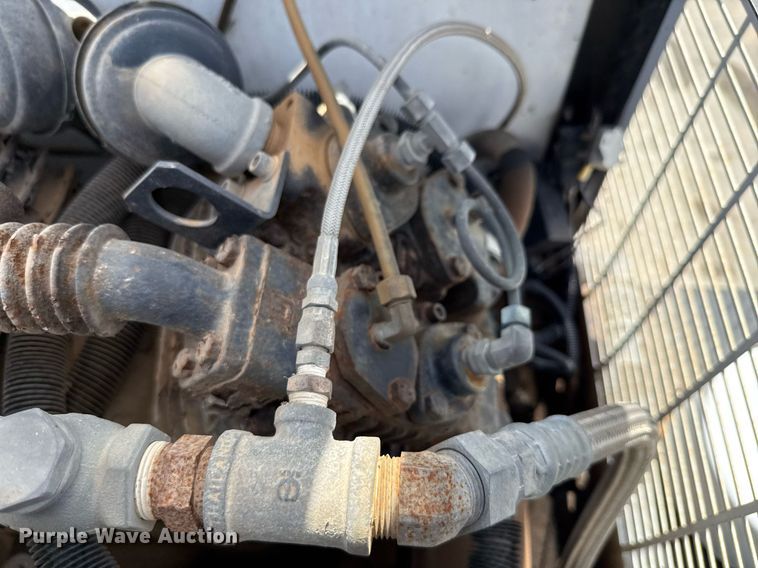 image for item ED5799 2016 Peterbilt 337 crane truck