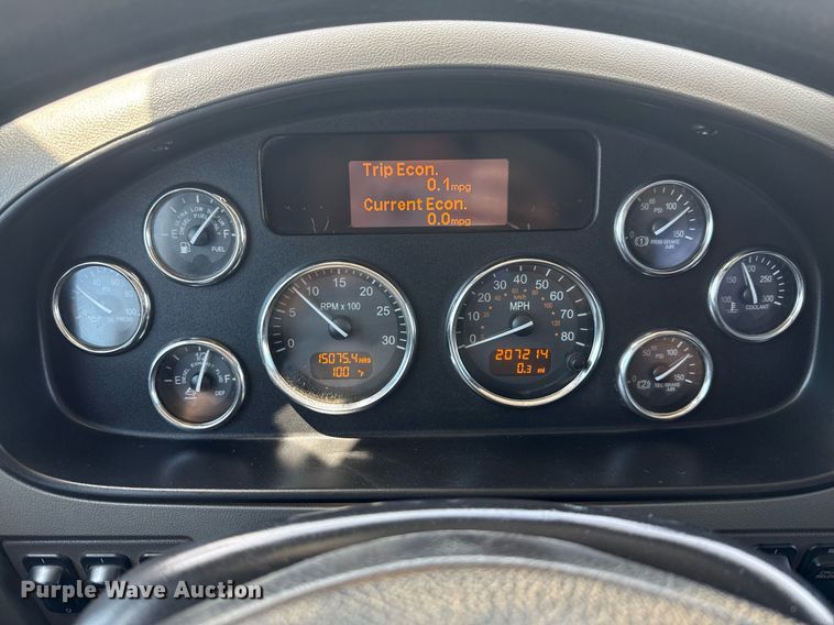 image for item ED5799 2016 Peterbilt 337 crane truck