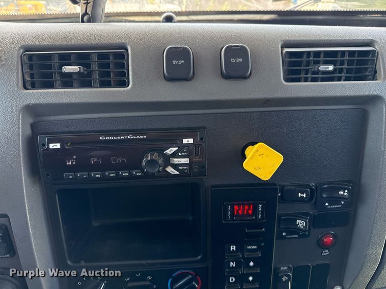 image for item ED5799 2016 Peterbilt 337 crane truck