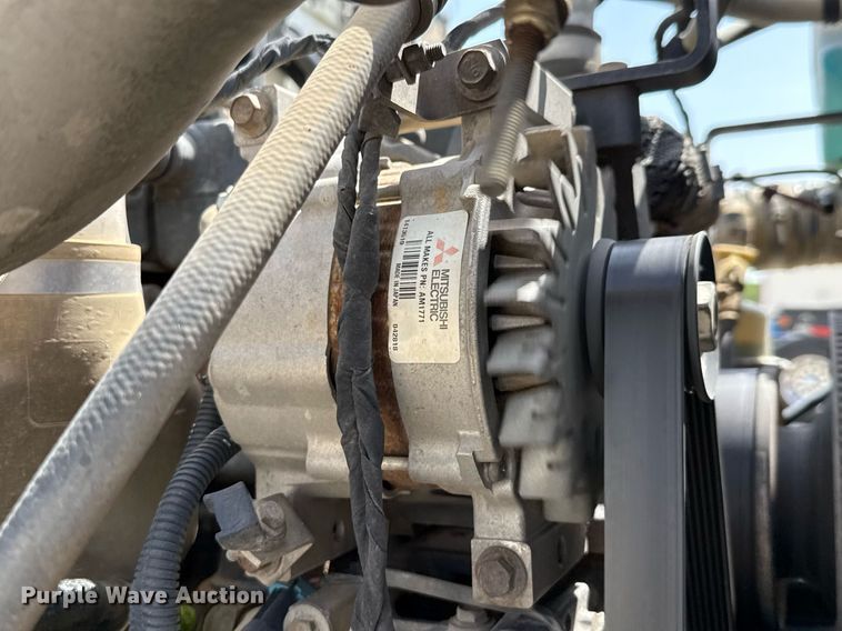 image for item ED5799 2016 Peterbilt 337 crane truck