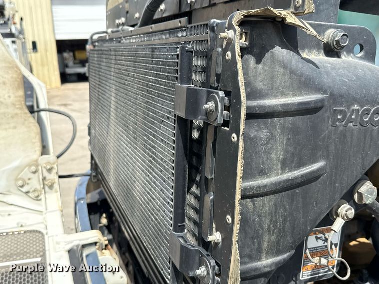 image for item ED5799 2016 Peterbilt 337 crane truck