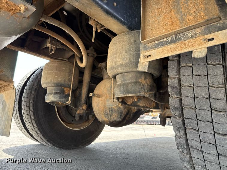 image for item ED5799 2016 Peterbilt 337 crane truck