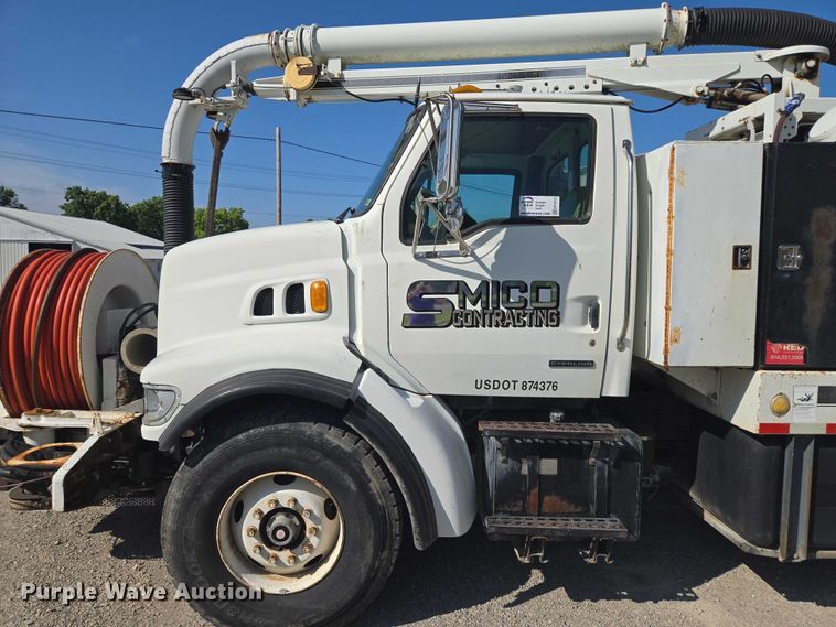 image for item EF1612 2002 Sterling sewer jetter truck
