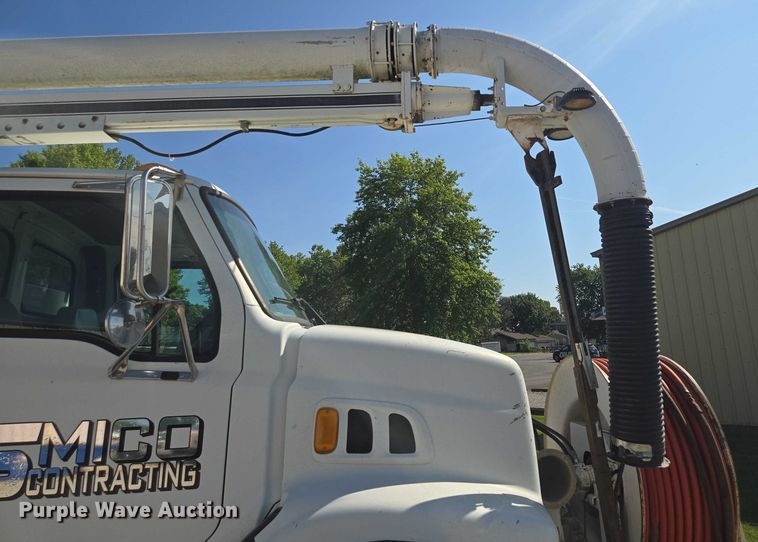 image for item EF1612 2002 Sterling sewer jetter truck