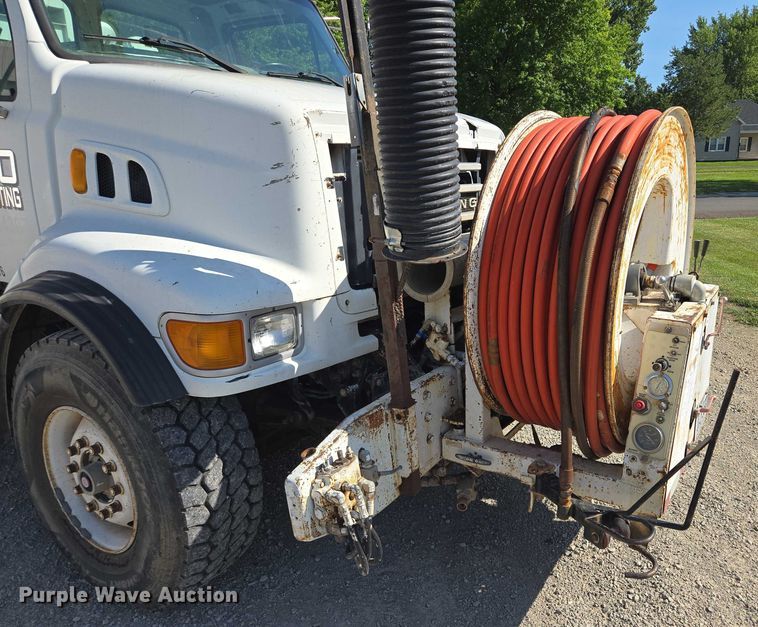 image for item EF1612 2002 Sterling sewer jetter truck