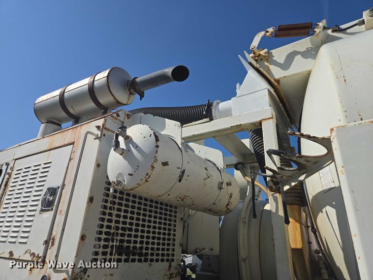 image for item EF1612 2002 Sterling sewer jetter truck