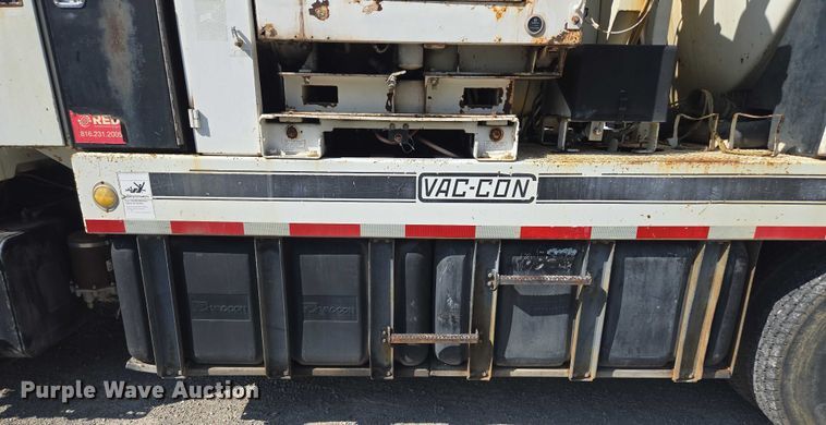 image for item EF1612 2002 Sterling sewer jetter truck