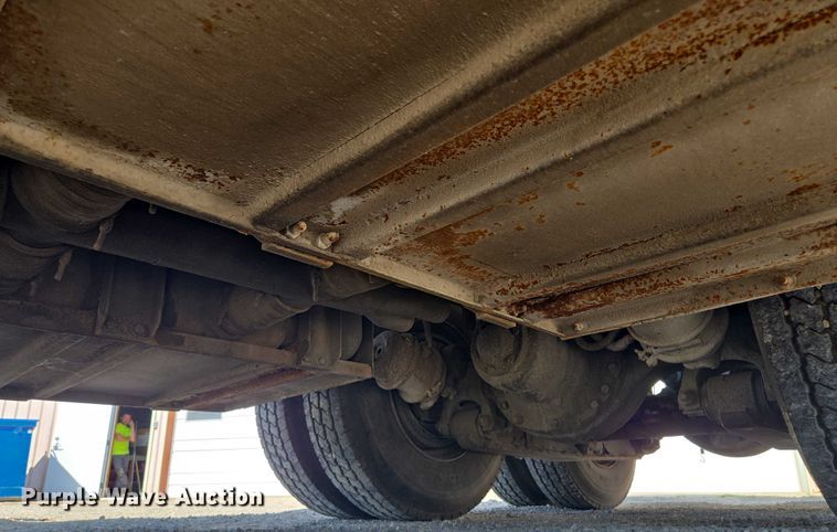 image for item EF1612 2002 Sterling sewer jetter truck