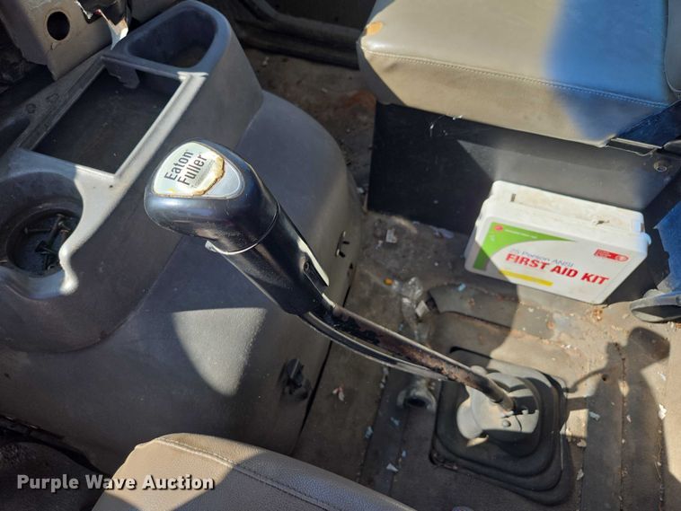 image for item EF1612 2002 Sterling sewer jetter truck