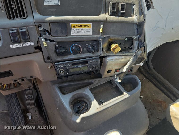 image for item EF1612 2002 Sterling sewer jetter truck