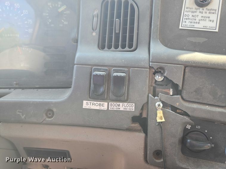 image for item EF1612 2002 Sterling sewer jetter truck