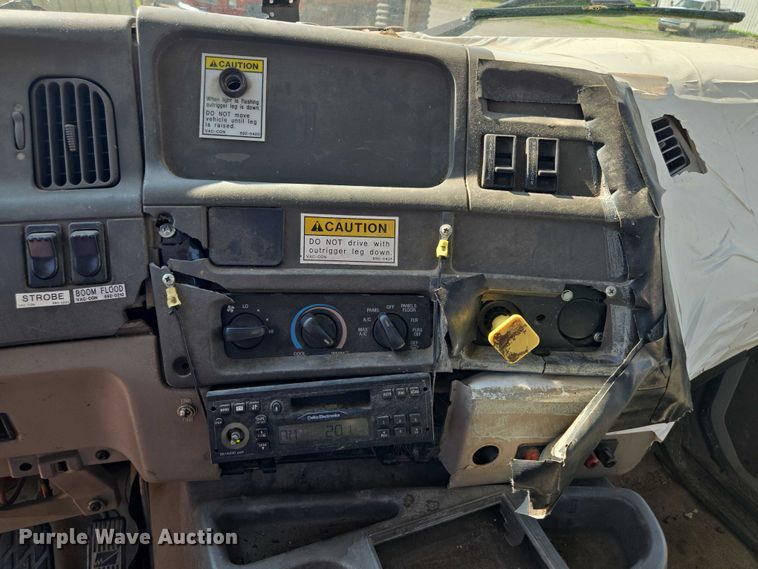 image for item EF1612 2002 Sterling sewer jetter truck