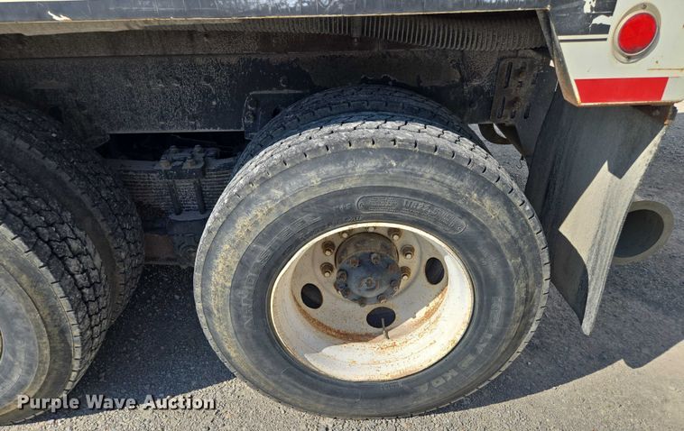 image for item EF1612 2002 Sterling sewer jetter truck