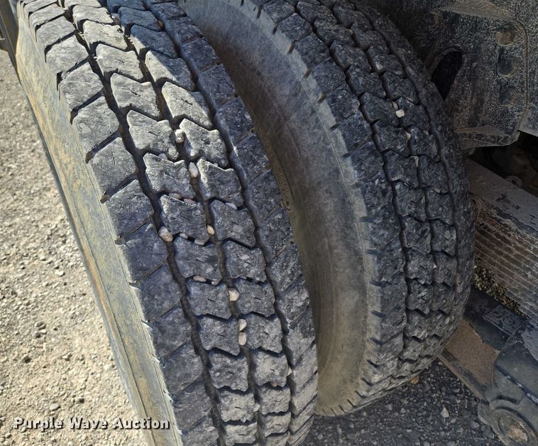 image for item EF1612 2002 Sterling sewer jetter truck