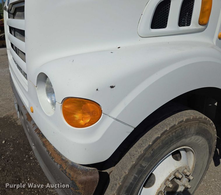 image for item EF1613 2007 Sterling L7500 Series pothole patcher truck