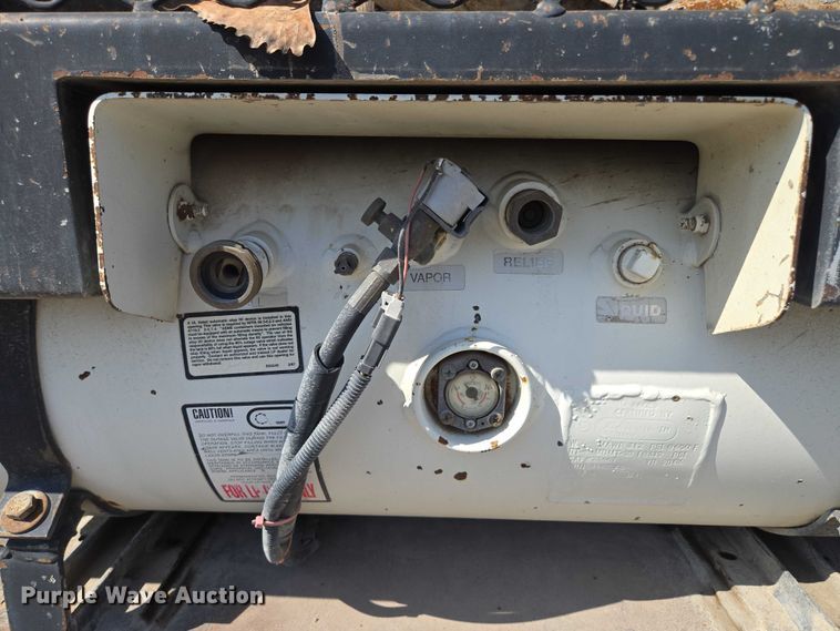 image for item EF1613 2007 Sterling L7500 Series pothole patcher truck