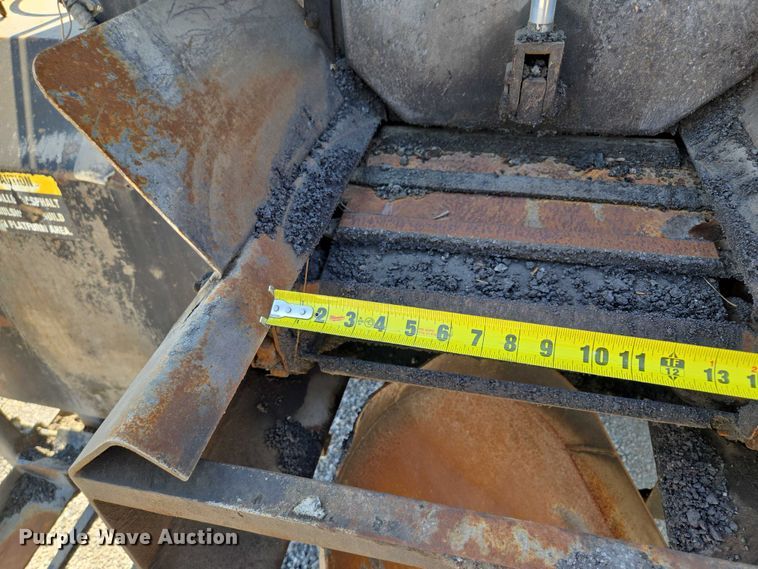 image for item EF1613 2007 Sterling L7500 Series pothole patcher truck