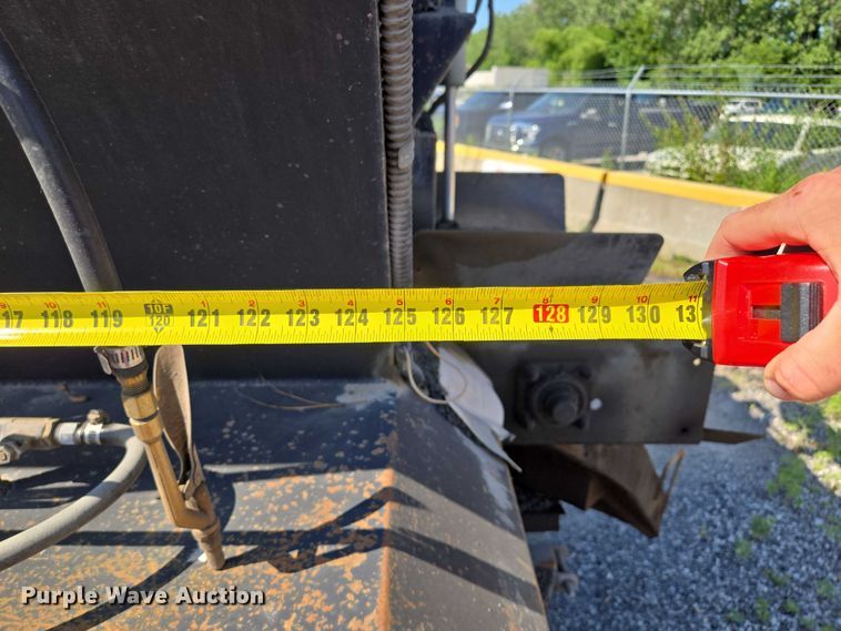 image for item EF1613 2007 Sterling L7500 Series pothole patcher truck