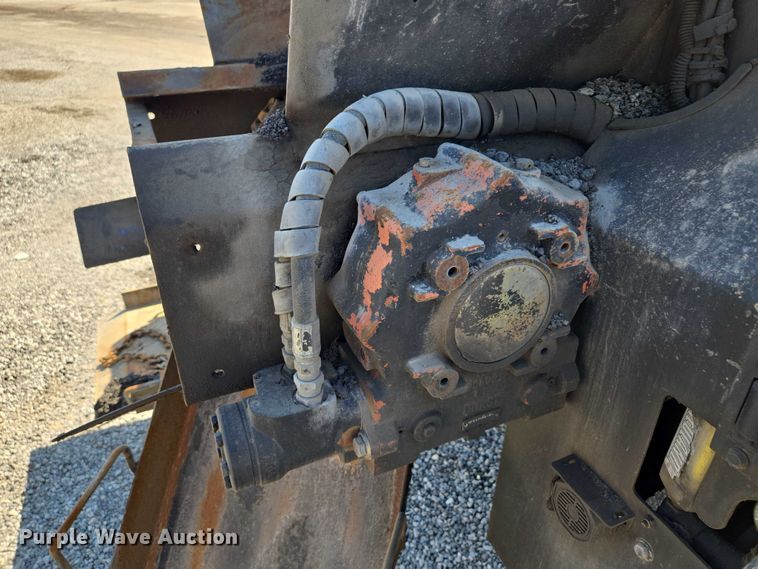 image for item EF1613 2007 Sterling L7500 Series pothole patcher truck