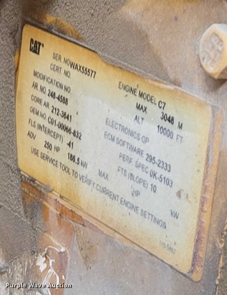 image for item EF1613 2007 Sterling L7500 Series pothole patcher truck