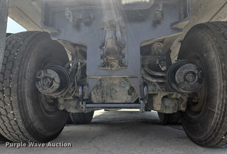 image for item EF1659 2012 Kenworth T800 dump truck