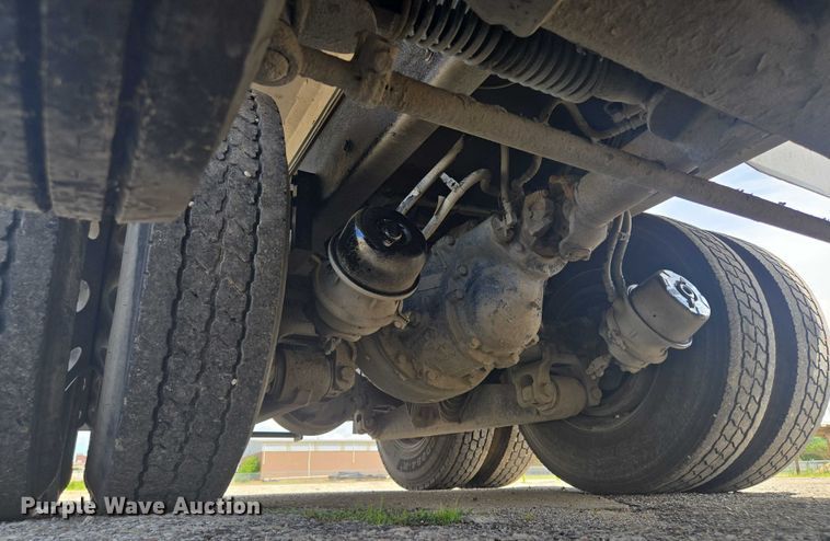 image for item EF1659 2012 Kenworth T800 dump truck