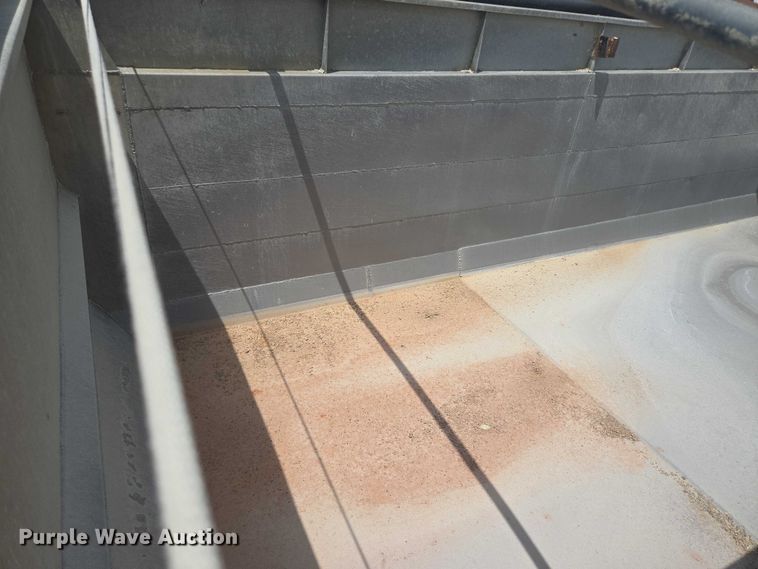 image for item EF1659 2012 Kenworth T800 dump truck