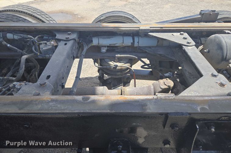 image for item EF1659 2012 Kenworth T800 dump truck