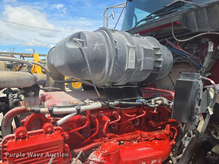 image for item EF1659 2012 Kenworth T800 dump truck