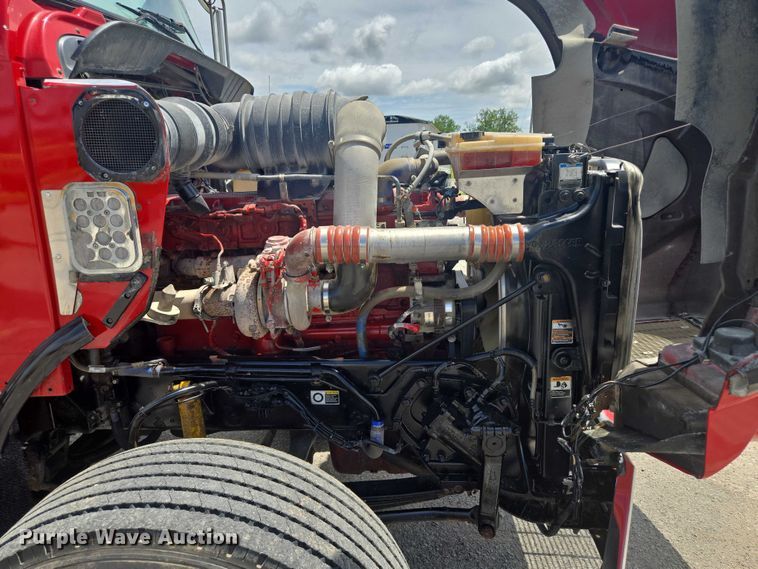 image for item EF1659 2012 Kenworth T800 dump truck