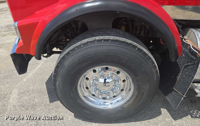 image for item EF1659 2012 Kenworth T800 dump truck