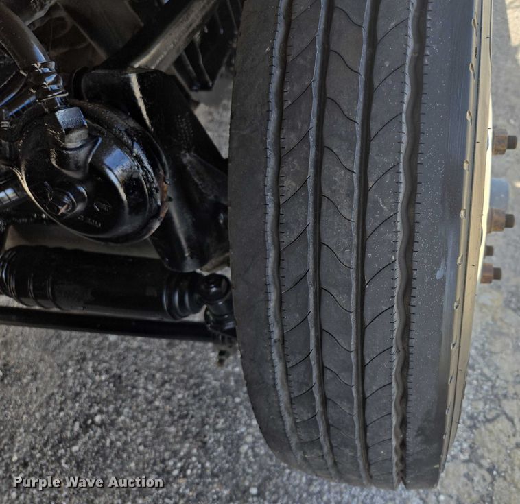 image for item EF1659 2012 Kenworth T800 dump truck