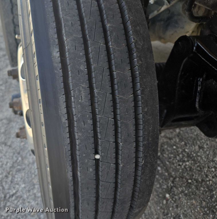 image for item EF1659 2012 Kenworth T800 dump truck