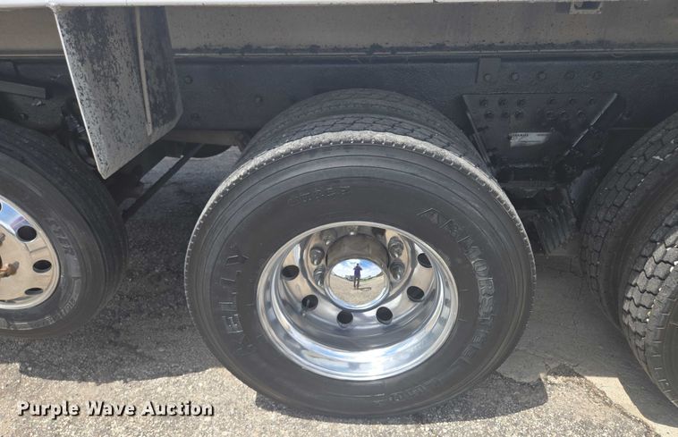 image for item EF1659 2012 Kenworth T800 dump truck