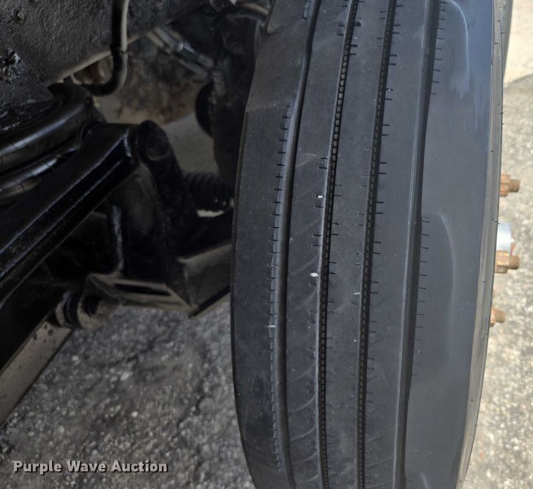 image for item EF1659 2012 Kenworth T800 dump truck