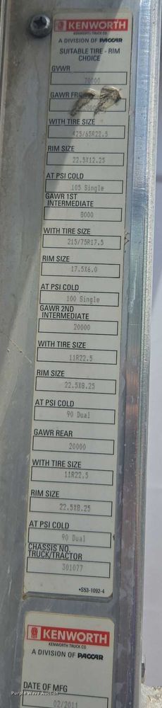 image for item EF1659 2012 Kenworth T800 dump truck