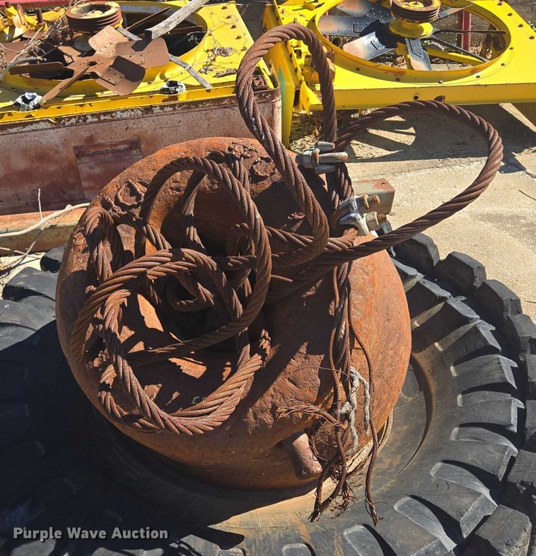 image for item EF1691 Wrecking ball