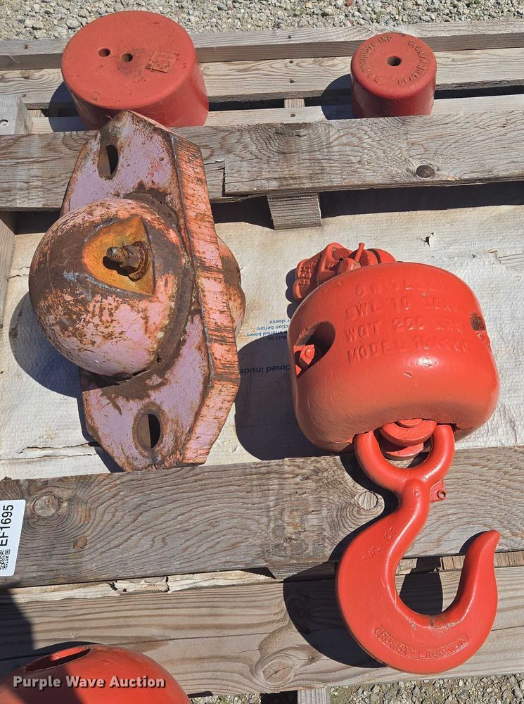 image for item EF1695 Crane attachments