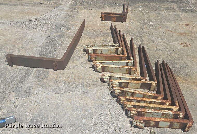 image for item EF1704 (15) Forklift forks