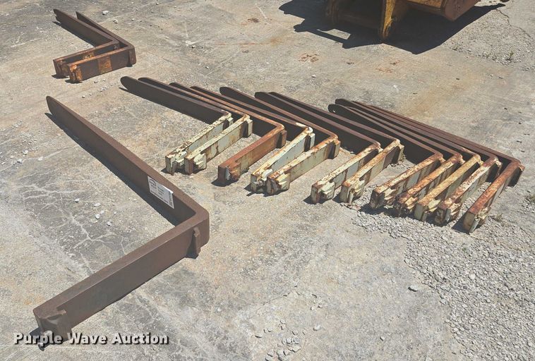image for item EF1704 (15) Forklift forks