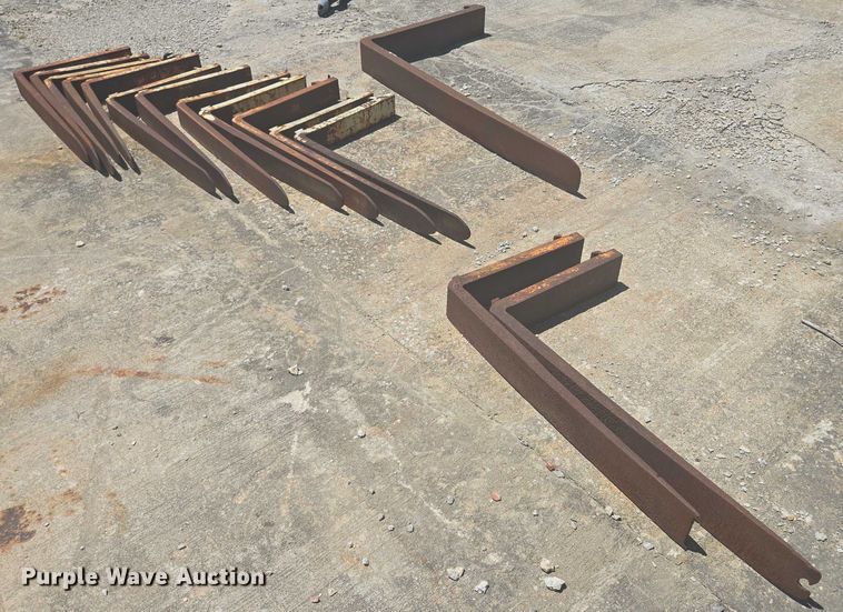 image for item EF1704 (15) Forklift forks