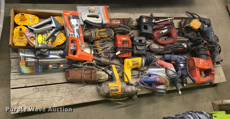 image for item EF1716 Tools