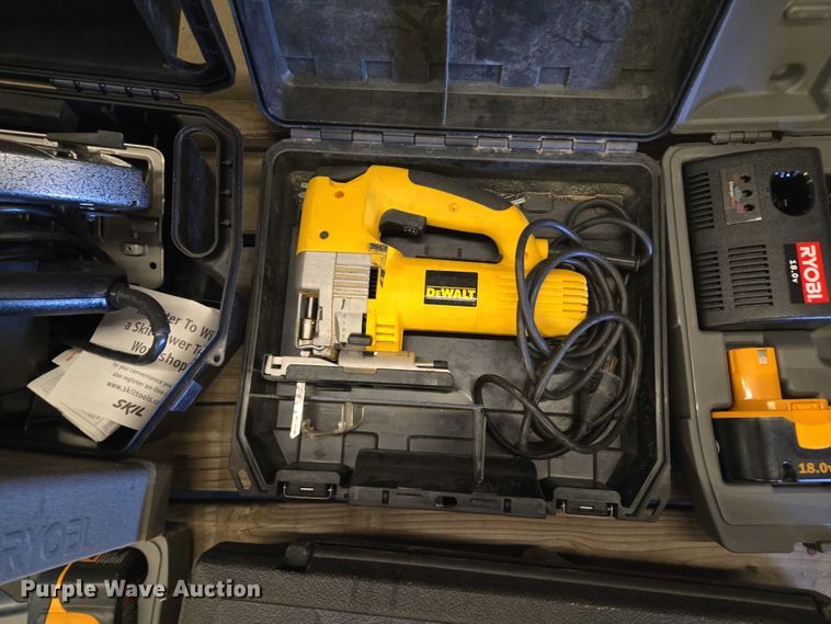 image for item EF1716 Tools